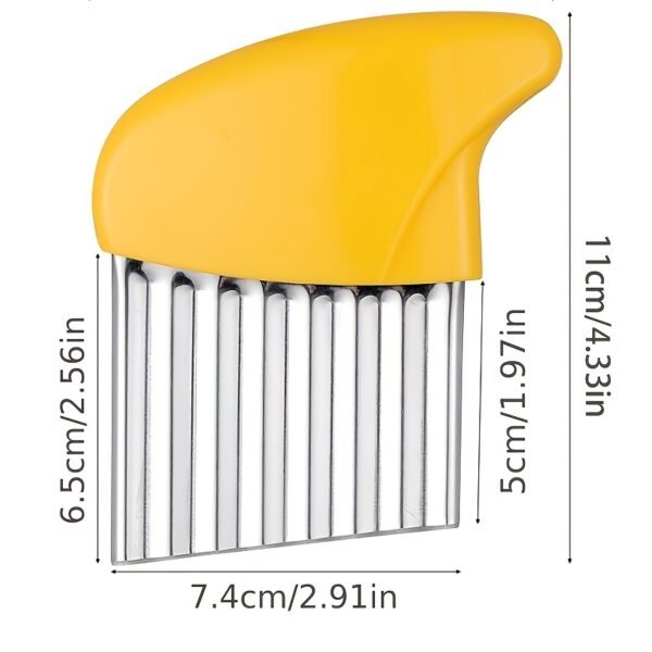 72819377-f461-47c2-8e1a-8181d24bddc8.jpg Stainless Steel Deep Wolf Tooth Potato Cutter with Wavy Slice Design