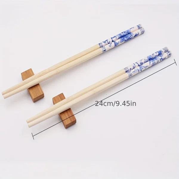 9e398b28-d947-11ed-8270-0a580a698dd1.webp Durable Bamboo Chopstick | Kitchen Essential